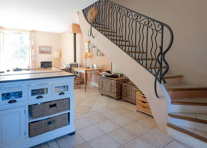 Maison Cosy 75M² - Porquerolles Immobilier ヴィラ